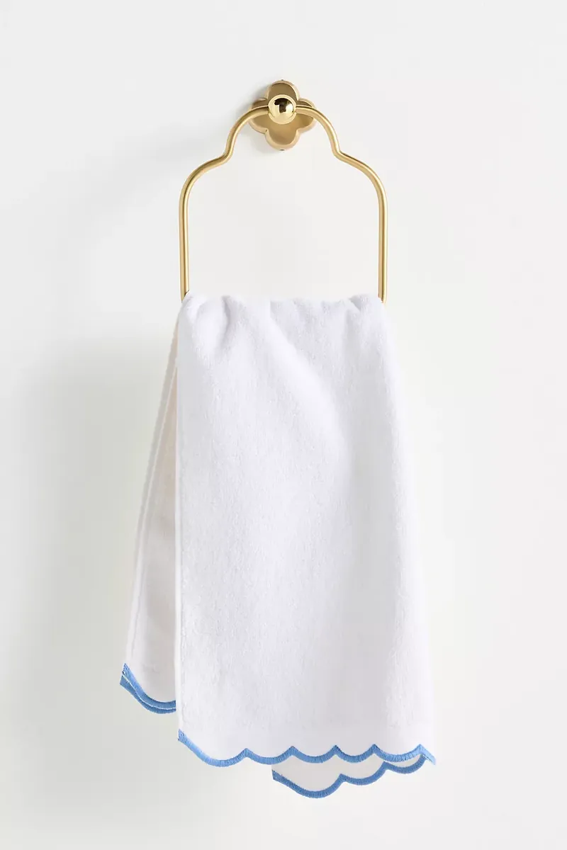 Solid Cotton Scallop Edge Hand Towels